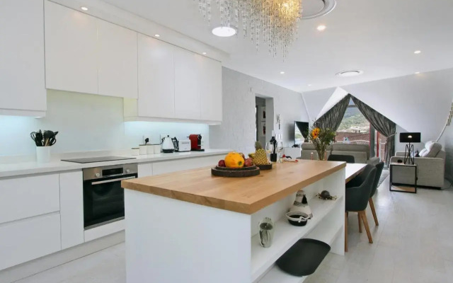 48 The Village in Hout Bay