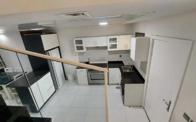 Dubai- 1bhk Villa Townhouse