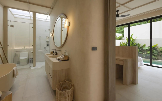 Eden Resort & Villas