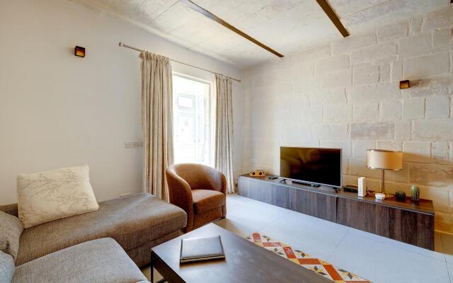 Luxurious 2BR Apartment in Valletta