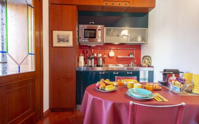 Santo Stefano - 3721 - Milan - Hld 37526