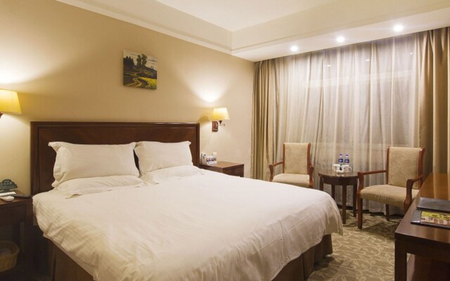 GreenTree Inn ShanDong Heze Huaying Road Express Hotel