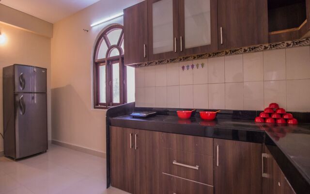 OYO 11424 Home Elegant 3BHK Villa Near Dona Paula Beach