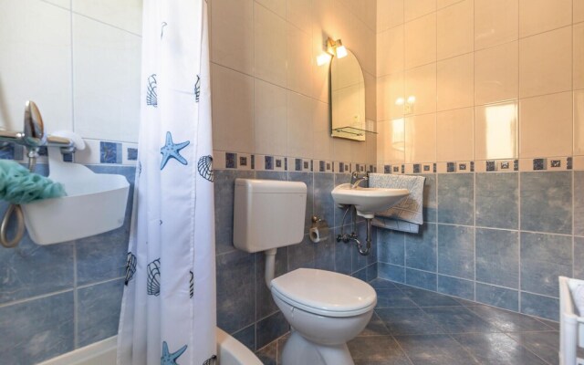 Stunning Home in Krvavica With Wifi and 1 Bedrooms