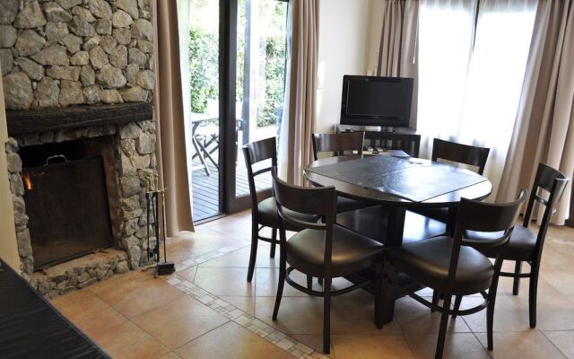 Careyes Aparts & Spa