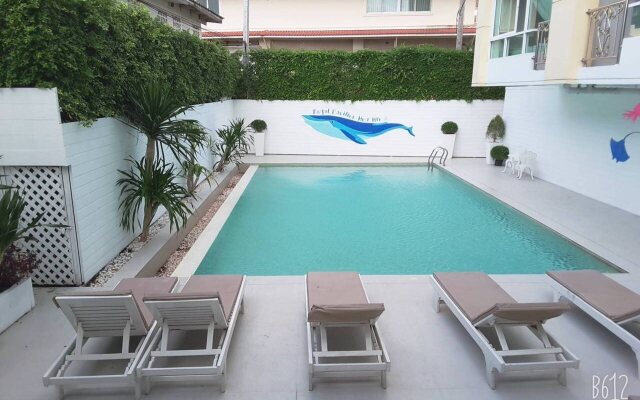 Royal Pavilion Hua Hin Hotel