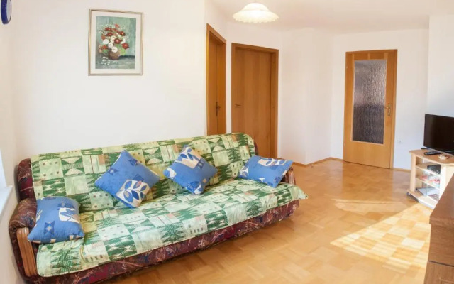 Apartments Bar Lovec