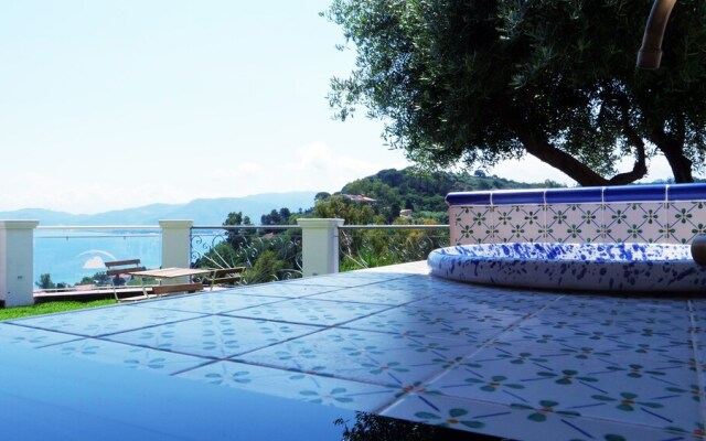 Talia Residence