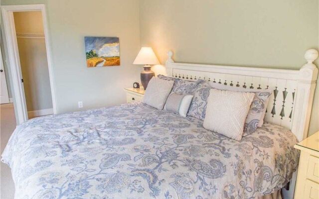 Windsor Place 303 by RedAwning