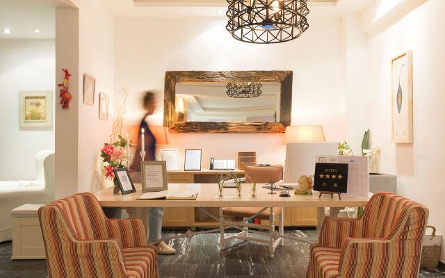 Mandraki Village Boutique Hotel