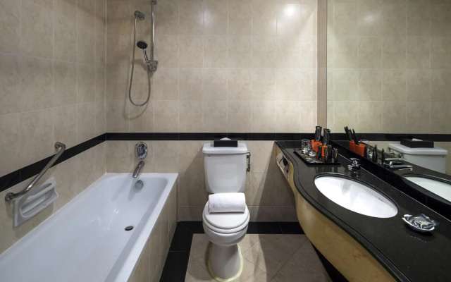 Crowne Plaza Madrid Airport by IHG