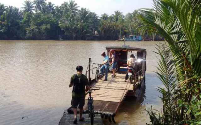 Bentre Coco Lodge