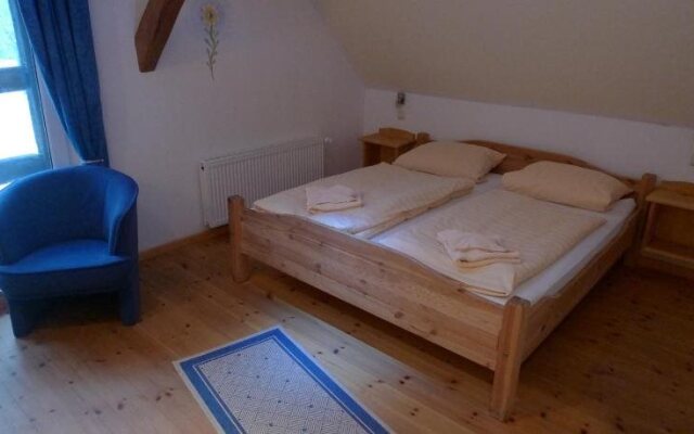 Hotel & Restaurant Markthof Satemin