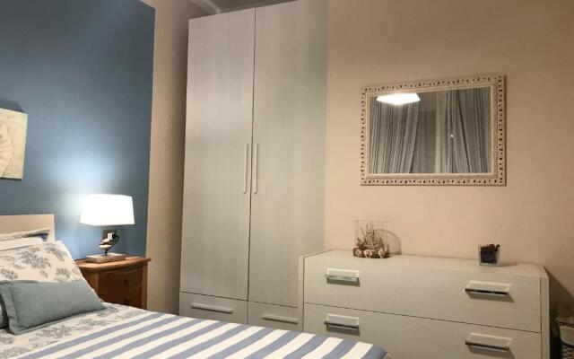 Residence lido con piscina fronte mare