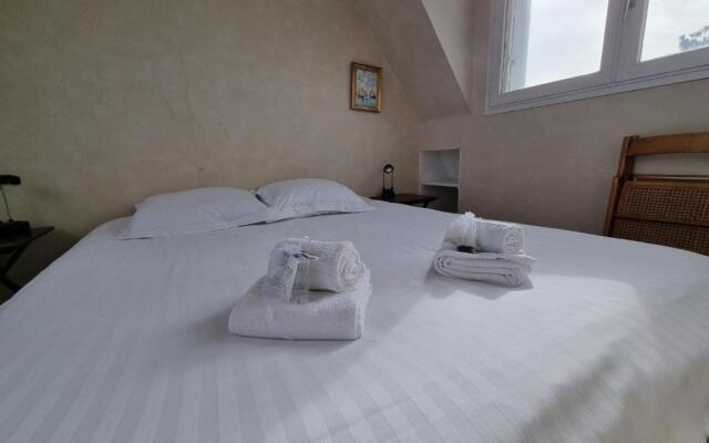 Beautiful Flat On The Water