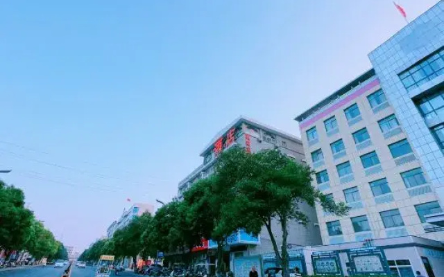 Meitu Theme Hotel (Gongyi Xinhua Road Songling Park West Gate)