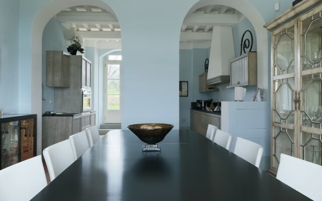 Villa Oliveto - Five Bedroom Home