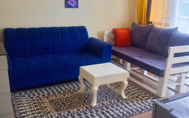 Lux Suites Juniours Apartment Bamburi