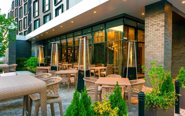 AC Hotel by Marriott Boston Downtown