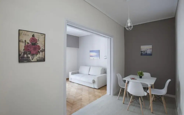 Zan Moreas A Simple & Minimal Apartment