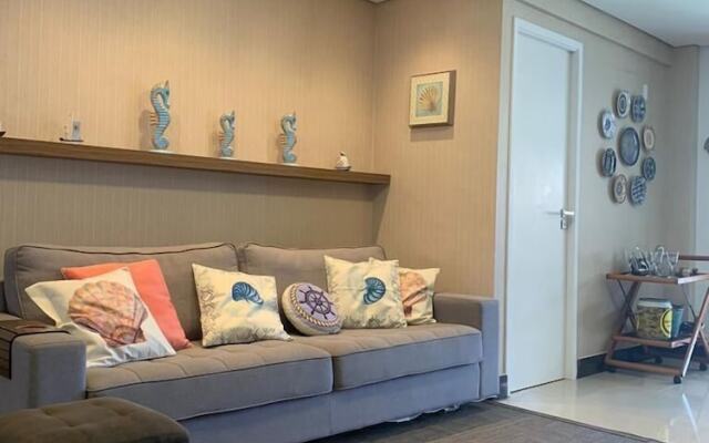 Manhattan Beach Riviera