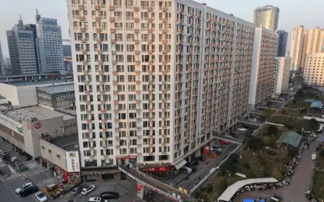 JI Hotel (Jinan Hi-Tech Zone Dinghao Plaza)