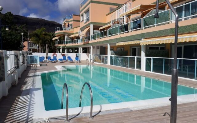 Golden Beach Puerto de Mogan