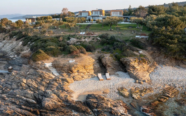 Luria Homes