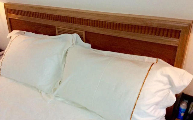 Zhanjiang Nanzhu International Business Hotel