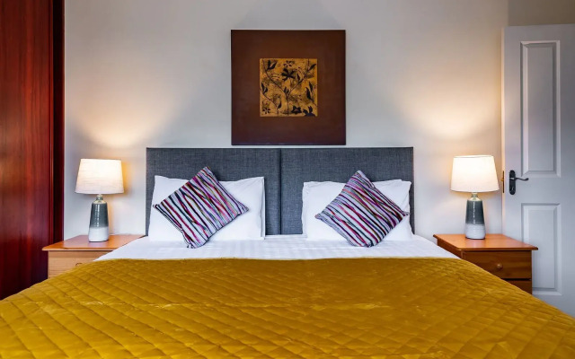 Foley's Guesthouse & Self Catering Holiday Homes