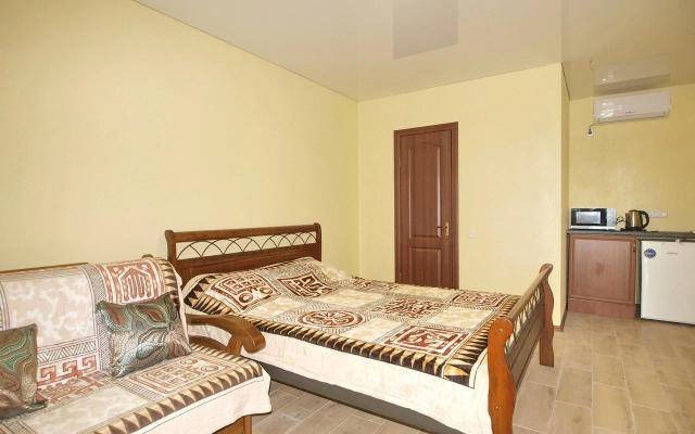 Аврора (Кирилловка)