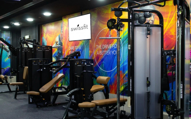 Swissotel Al Murooj Dubai Hotel