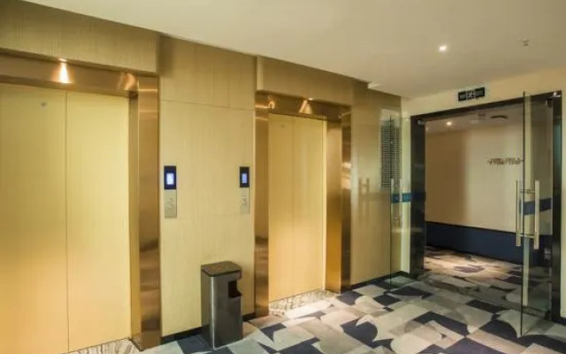 Yunduo Shangpin Hotel