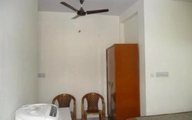 Raghav's Royal Residency