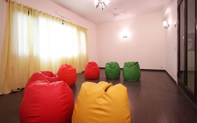 OYO Flagship Noida Sector 50