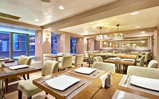 The New Hotel Zeybek