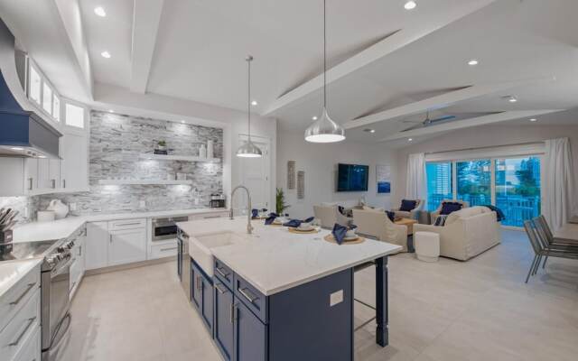 The 19th Hole in Siesta Key