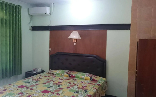 Metro Guest House