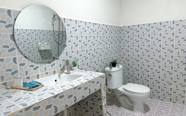 MONTANA Hotel & Hostel Phuket