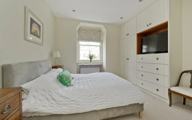 Spacious 3-bedroom Apartment in Earls Court