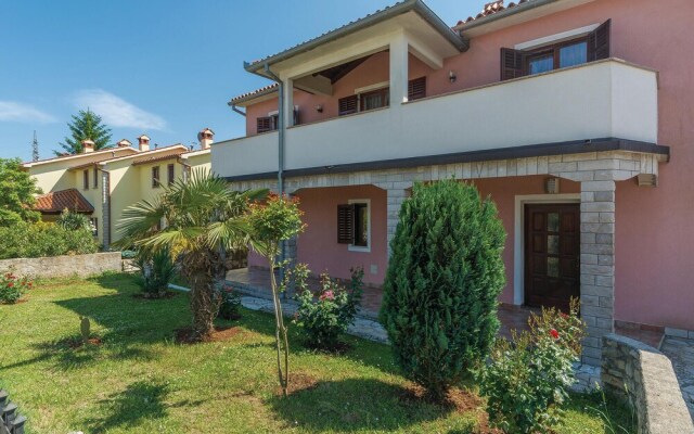 Stunning Home in Labin With Wifi and 5 Bedrooms