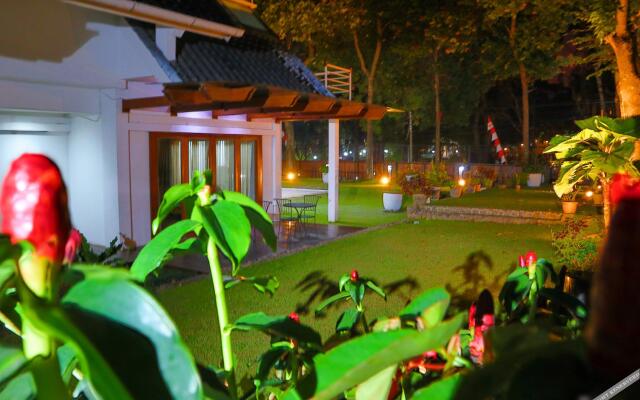 Oemah Kakang Loft & Bed