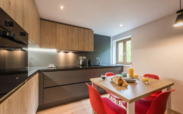 Chalet Le Rouge Morzine - By EMERALD