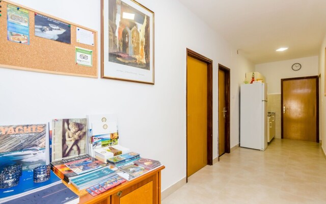 Apartments Botica