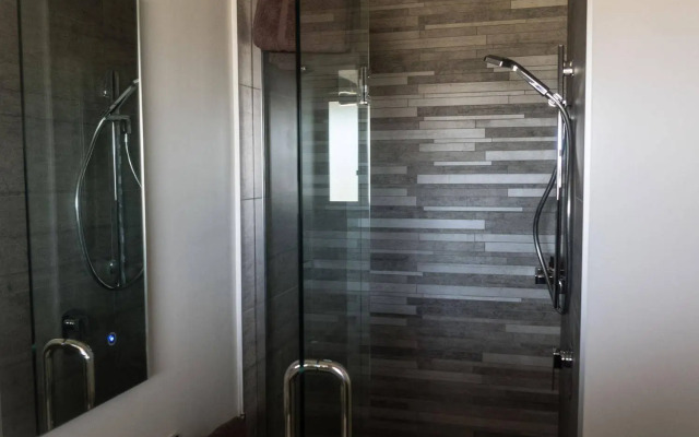 8 on Oregon Boutique Lodge