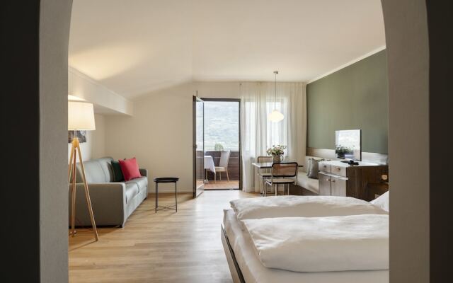 Paulus Apartments