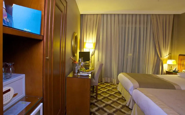 Tilia Hotel