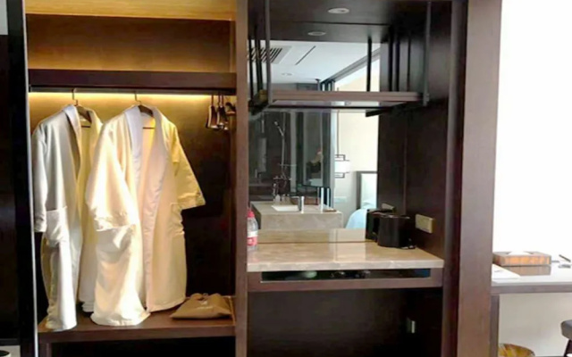 Zhuji Hotel