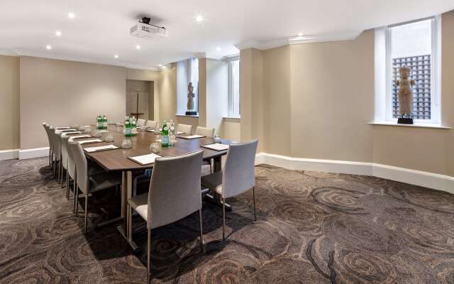 Radisson Blu Hotel, London Tottenham Court Road (formely Kenilworth)