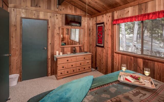 3 Bears Cabin - Two Bedroom Cabin